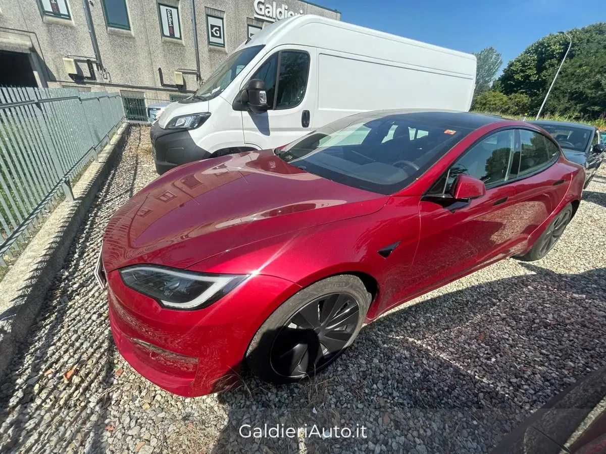 Tesla Model S usata a Salerno (6)