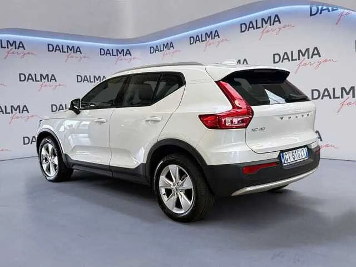 VOLVO Veicoli Commerciali XC40 usata a Milano (3)