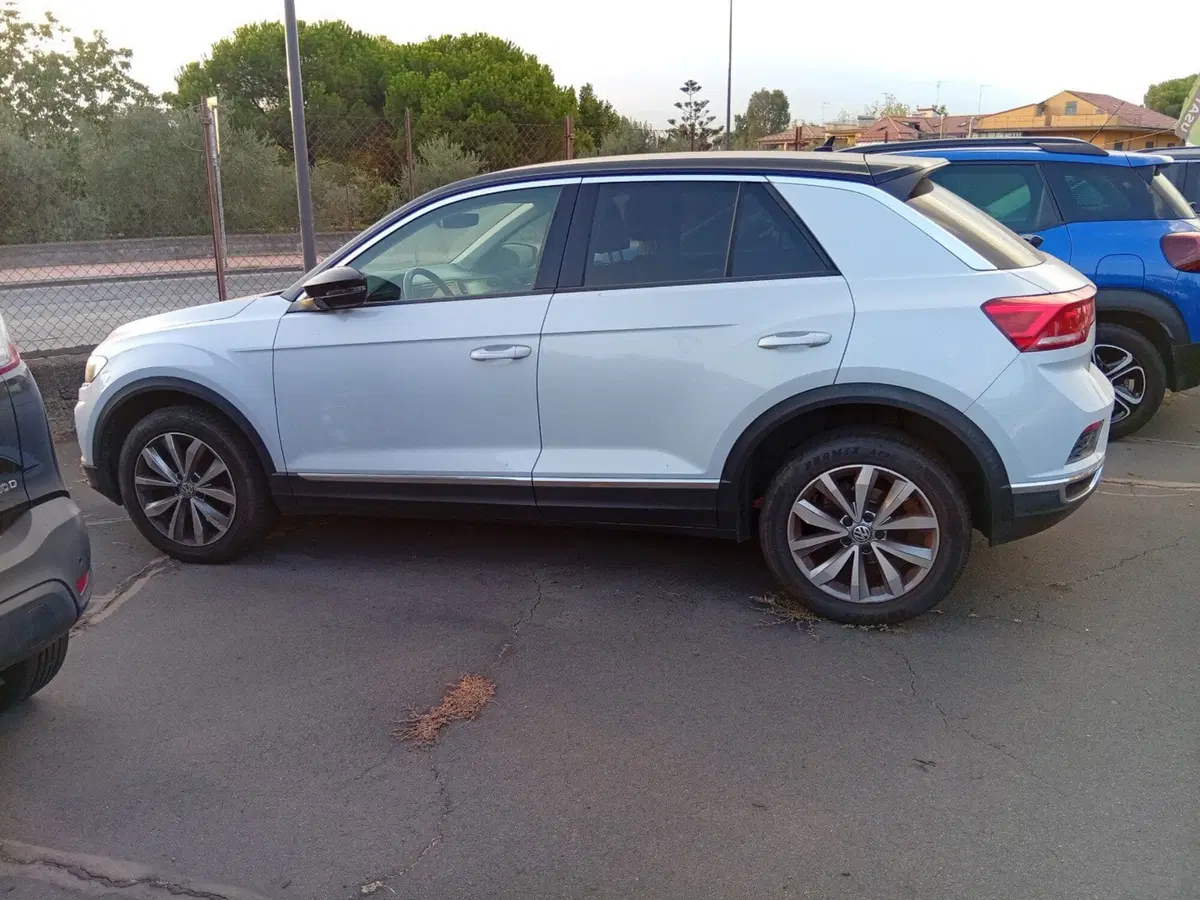 Volkswagen T-Roc usata a Catania (2)
