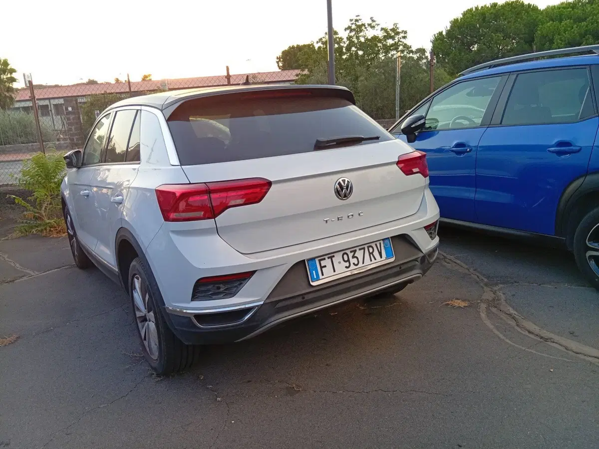 Volkswagen T-Roc usata a Catania (6)