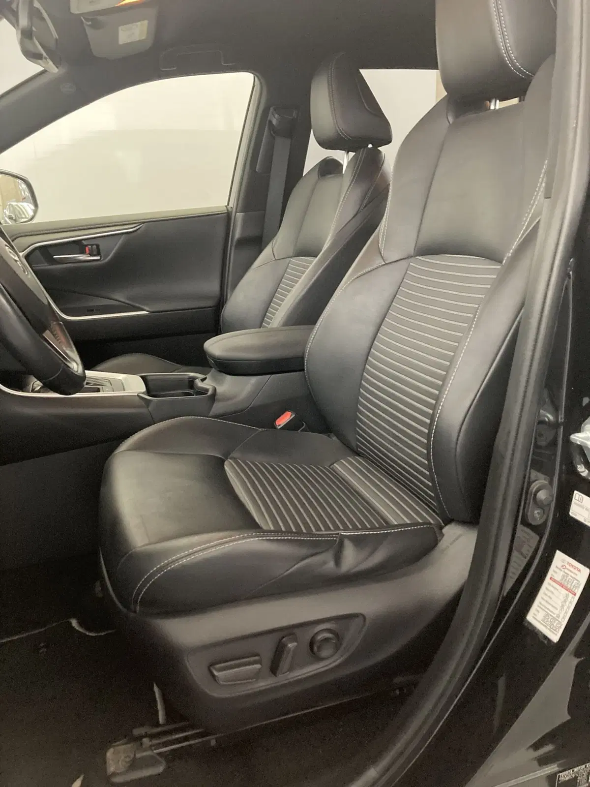 Toyota Rav4 usata a Barletta-Andria-Trani (10)