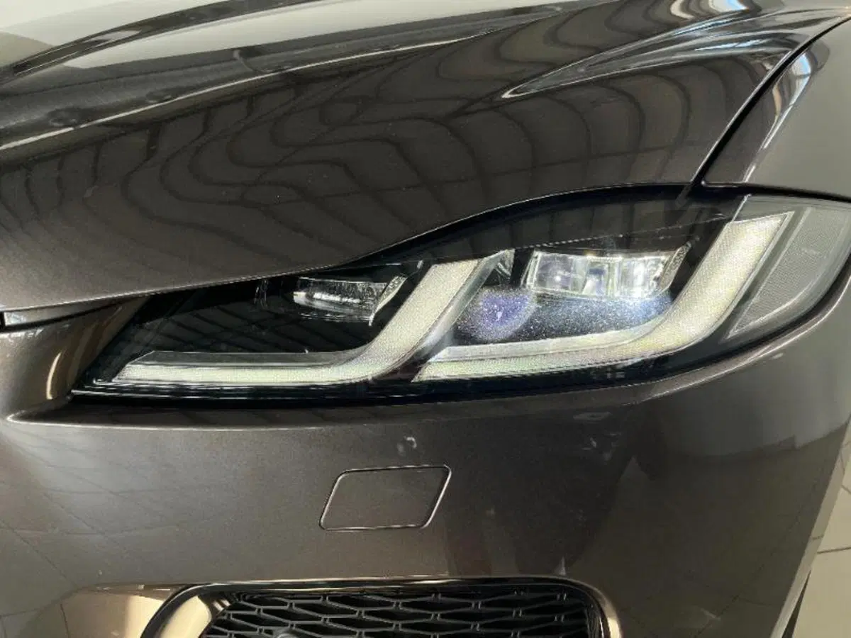 Jaguar F-Pace usata a Venezia (7)