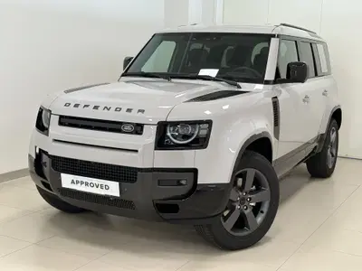 Land Rover Defender 110 3.0d i6 mhev X-Dynamic SE awd 200cv auto del 2026 usata a Lodi