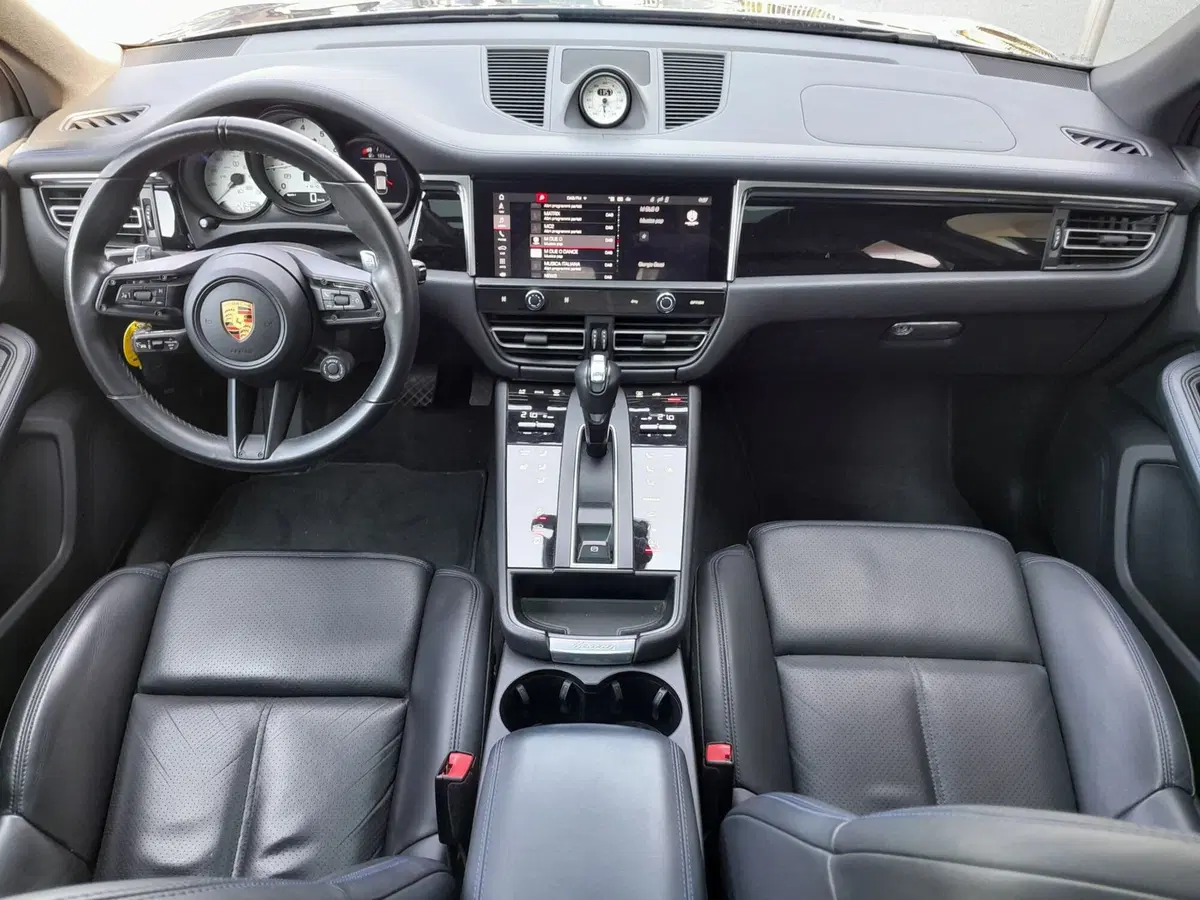 Porsche Macan usata a Cuneo (9)