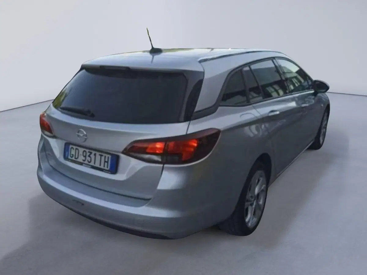 Opel Astra Station Wagon usata a Padova (5)