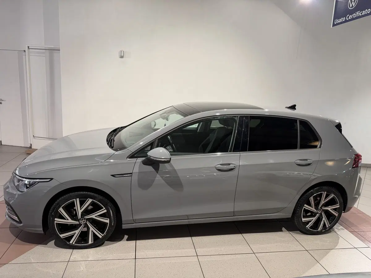 Volkswagen Golf usata a Genova (2)