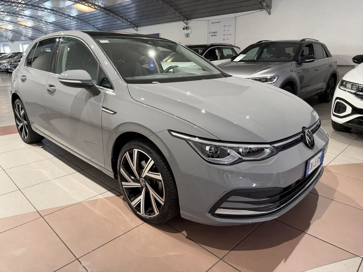Volkswagen Golf usata a Genova (6)