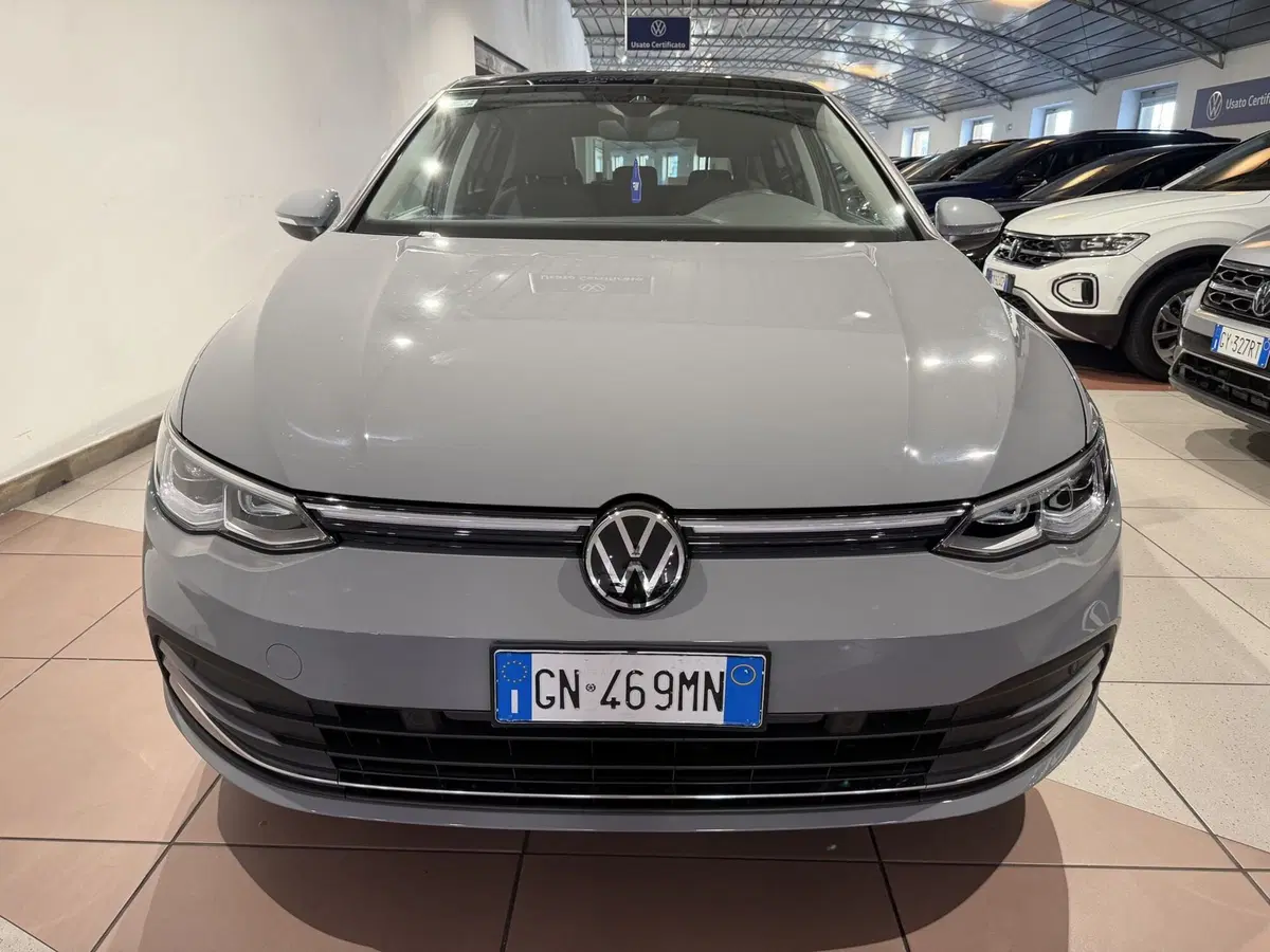 Volkswagen Golf usata a Genova (7)