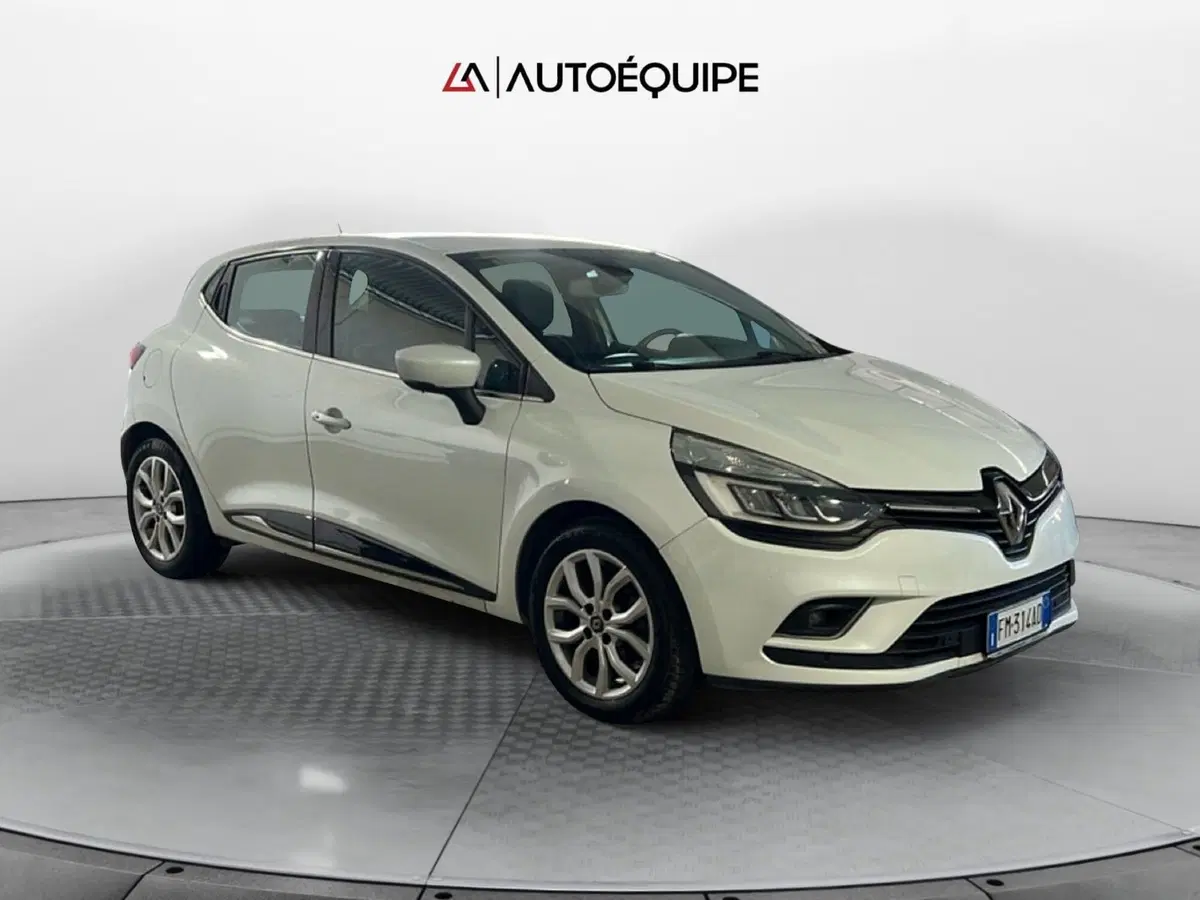Renault Clio usata a Roma (7)