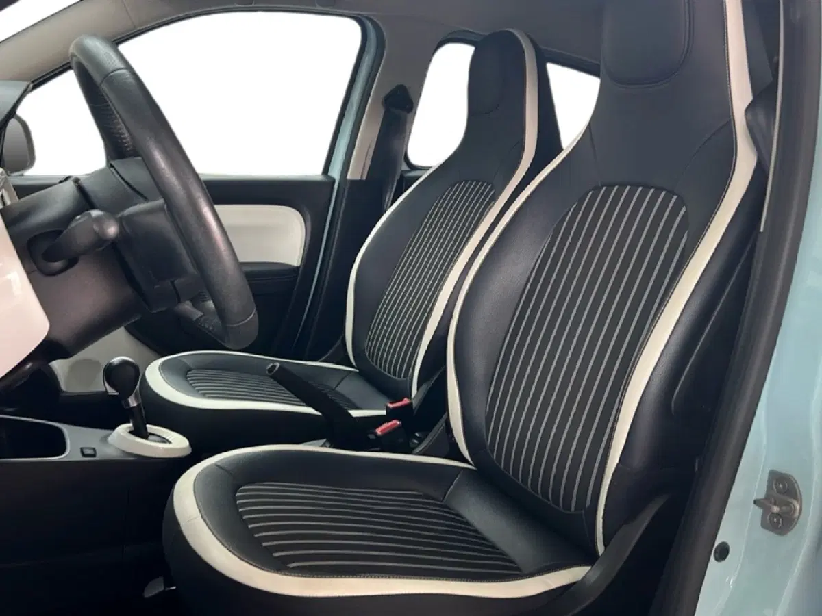 Renault Twingo usata a Roma (12)