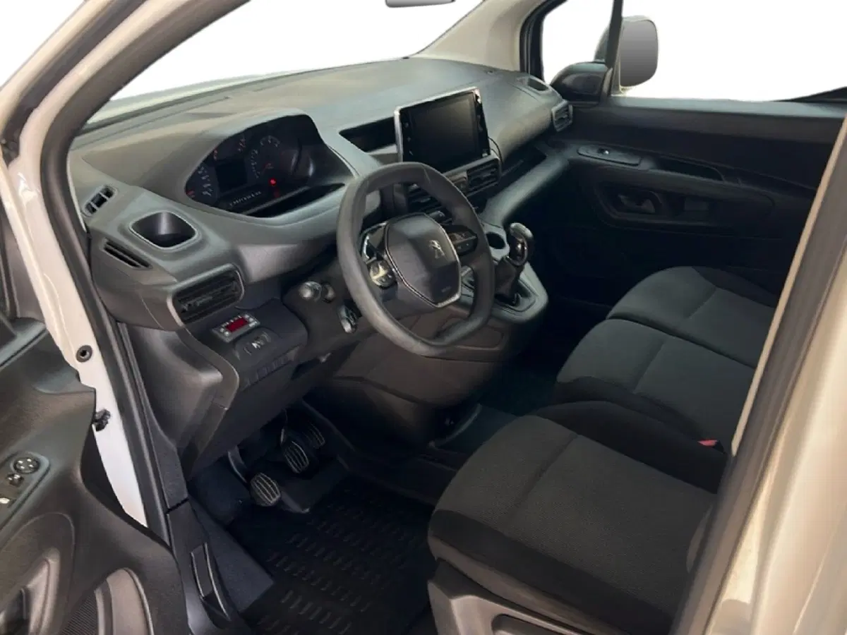 Peugeot Partner Furgone usata a Roma (11)