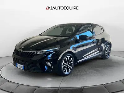 Renault Clio TCe 90 CV 5 porte Techno del 2025 usata a Roma