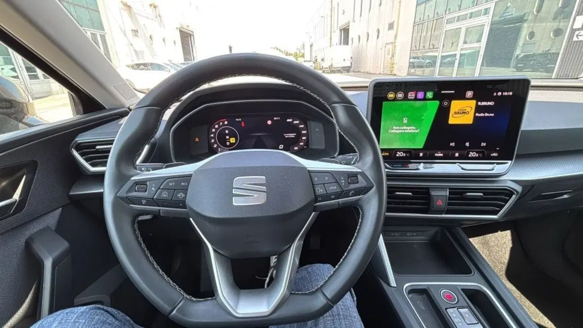 SEAT Leon usata a Bologna (10)