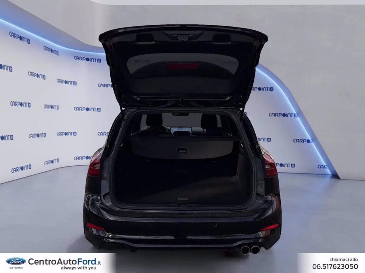 Ford Focus Station Wagon usata a Roma (17)