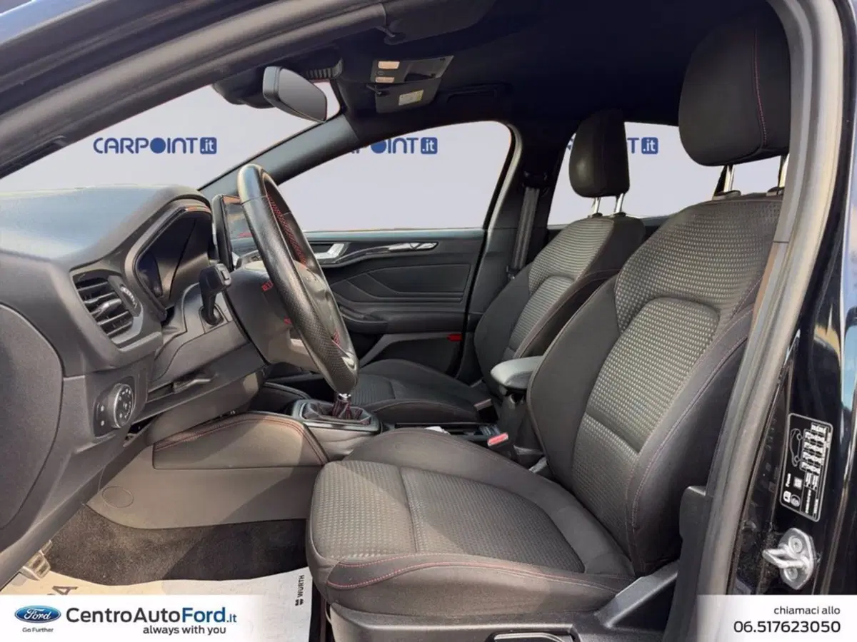 Ford Focus Station Wagon usata a Roma (9)