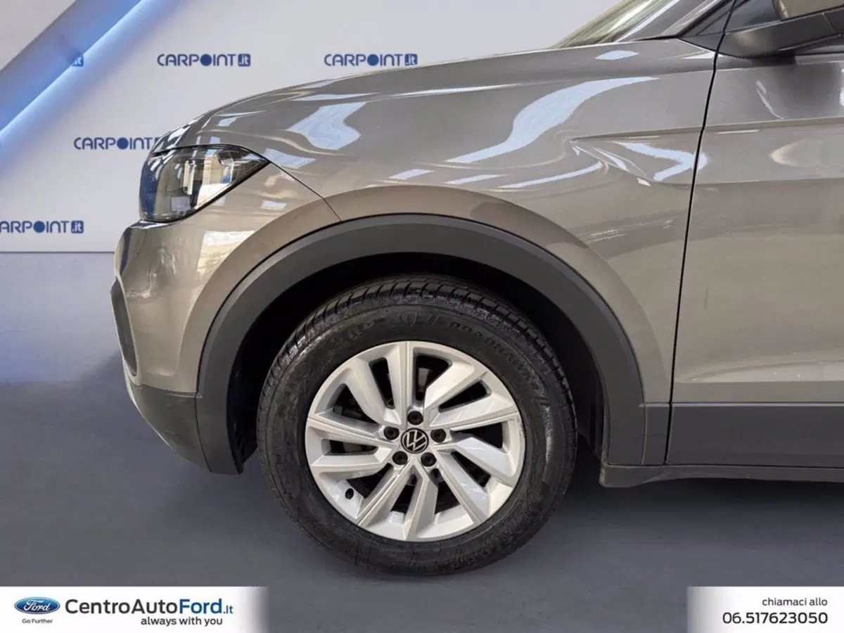 Volkswagen T-Cross usata a Roma (14)