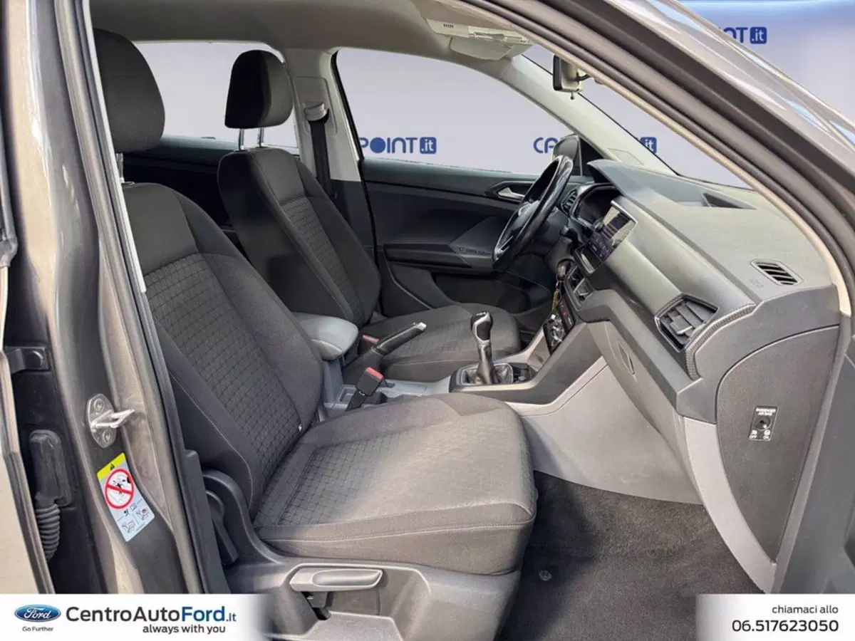 Volkswagen T-Cross usata a Roma (15)