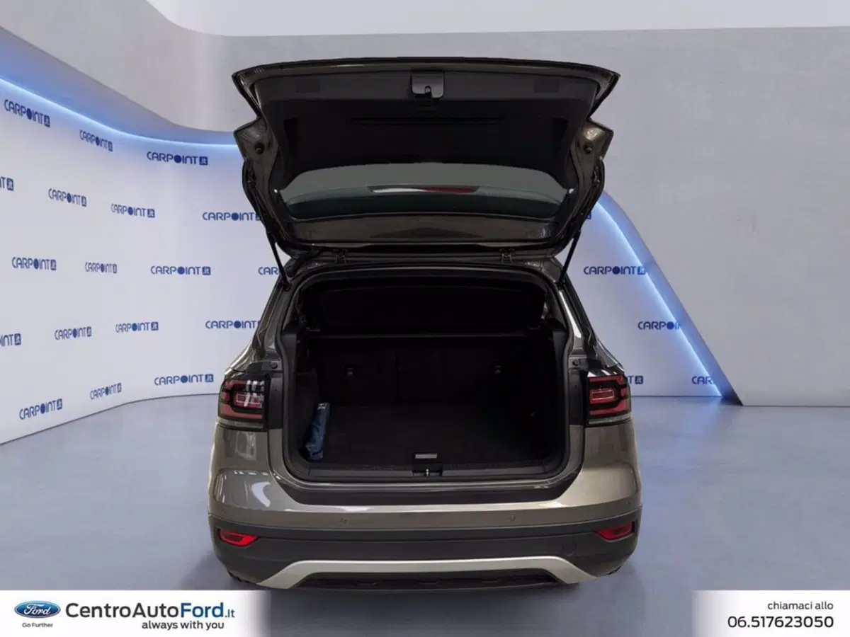Volkswagen T-Cross usata a Roma (17)