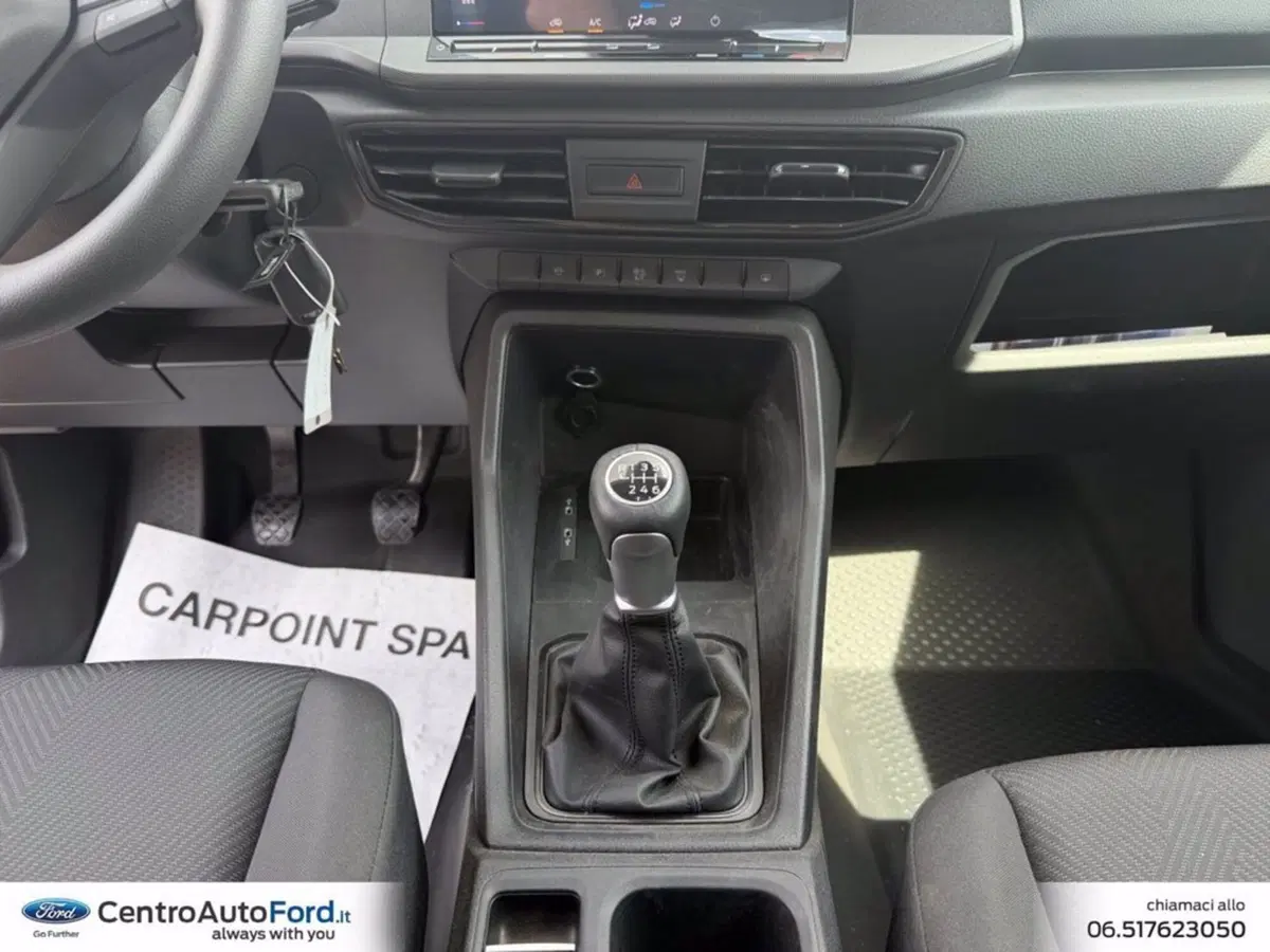 Ford Transit Connect  nuova a Roma (11)