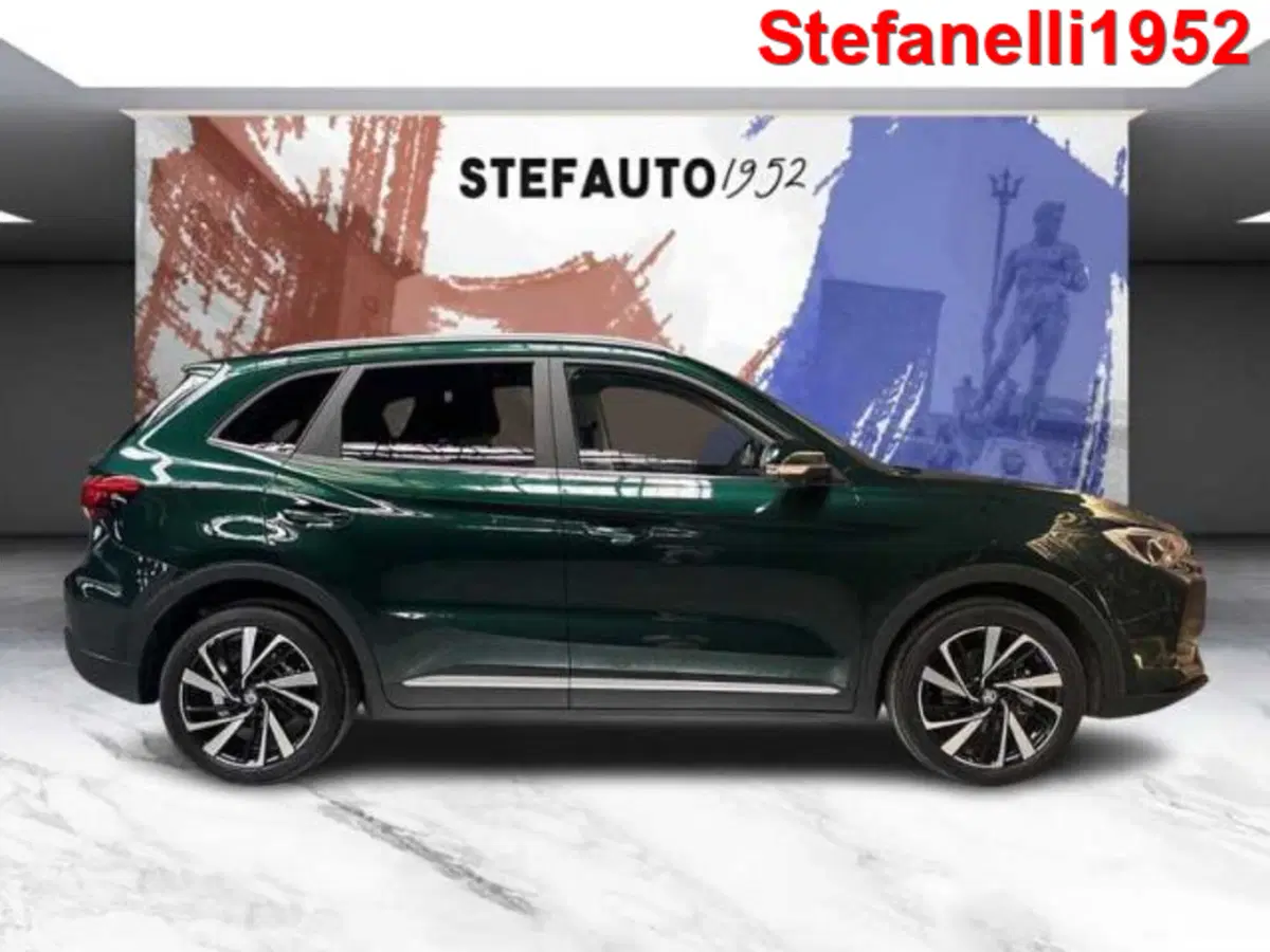 Mg ZS EV nuova a Bologna (2)