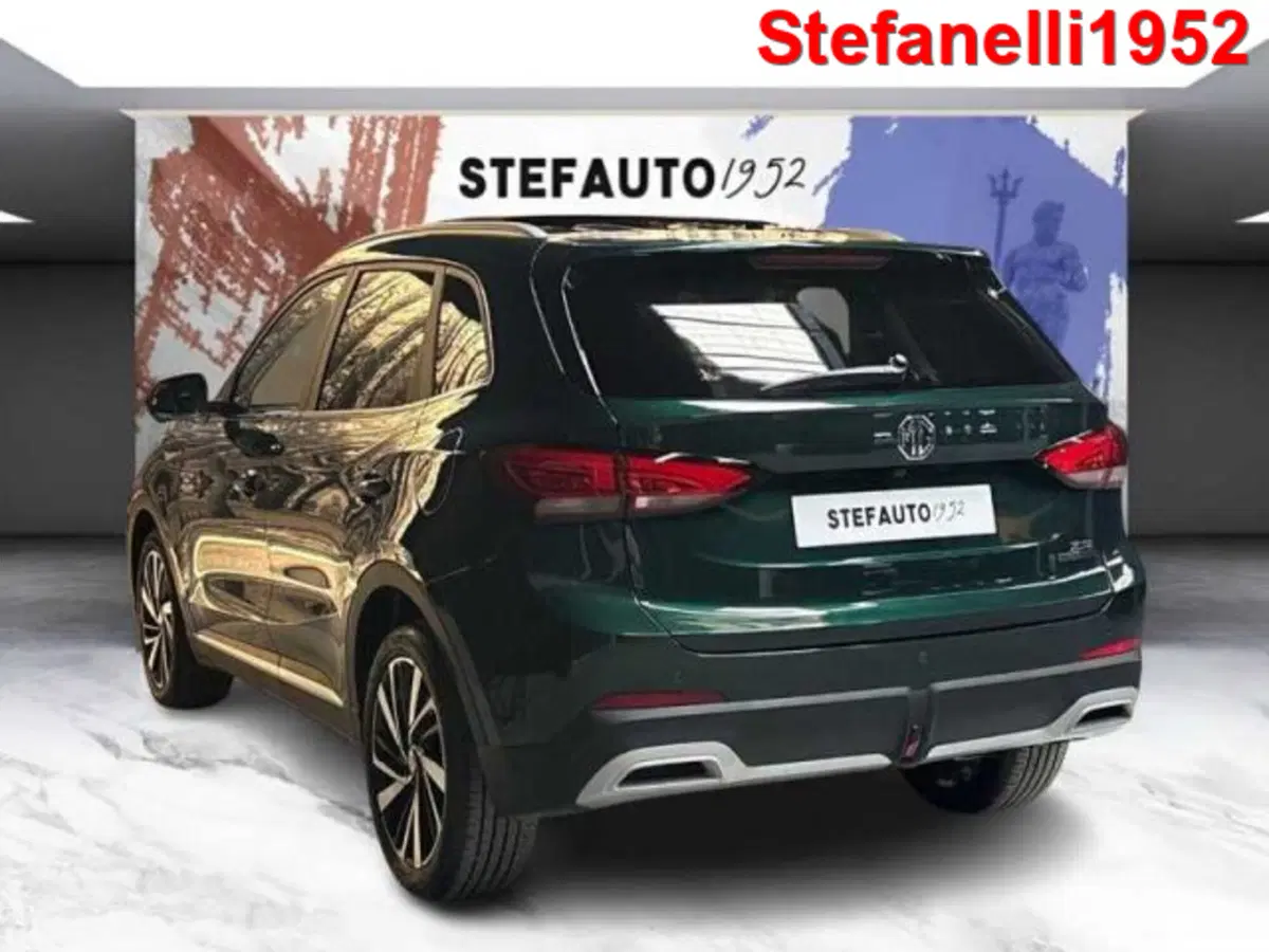 Mg ZS EV nuova a Bologna (5)