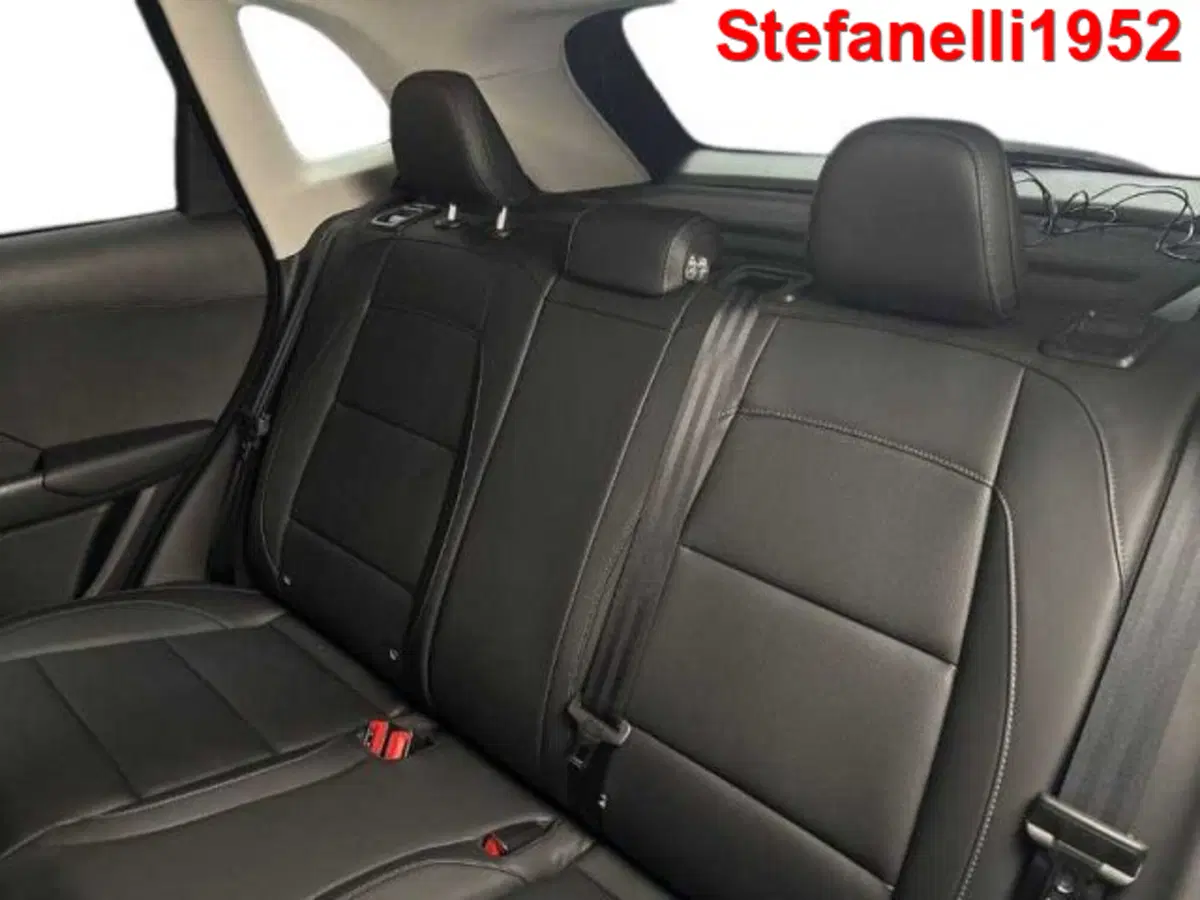 Mg ZS EV nuova a Bologna (9)