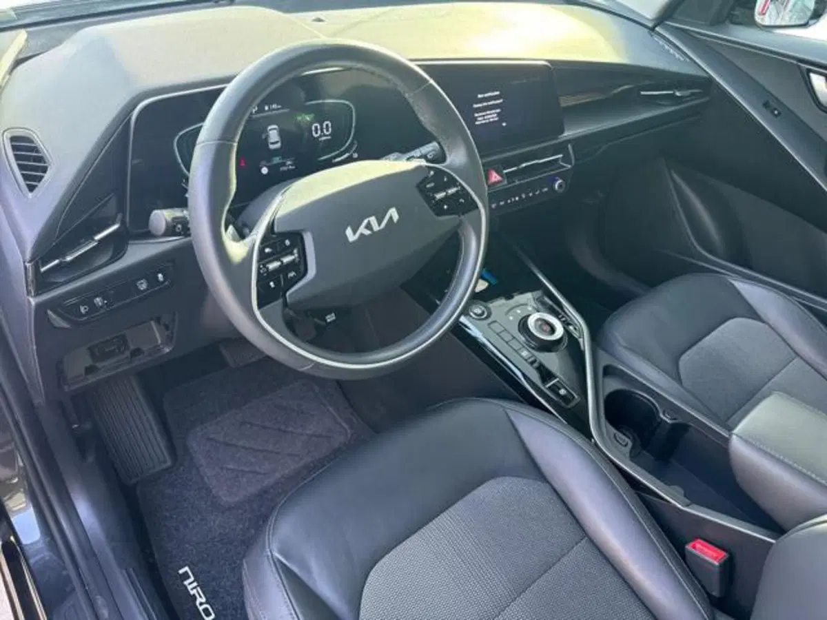 Kia Niro usata a Sassari (6)