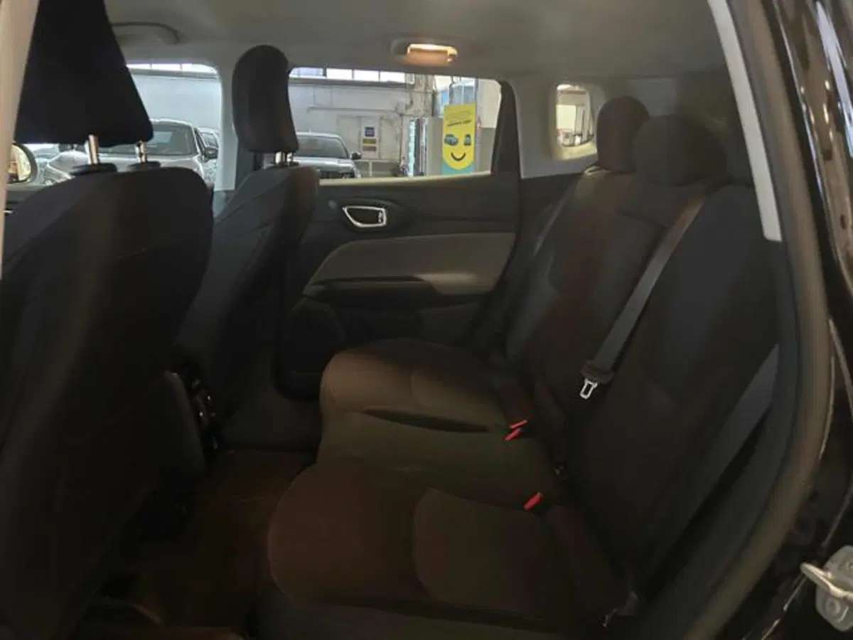 Jeep Compass usata a Vercelli (11)