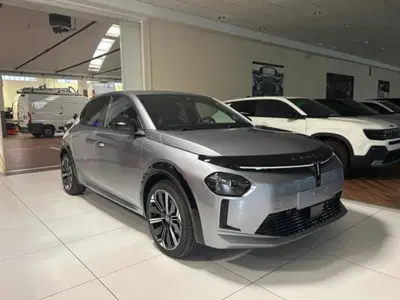 Lancia Ypsilon 51kWh LX nuova a Vercelli
