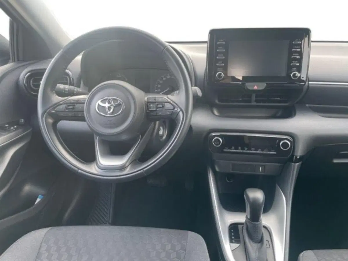 Toyota Yaris usata a Vercelli (8)