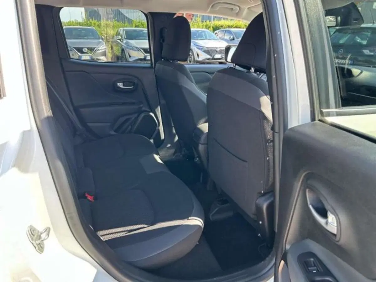 Jeep Renegade usata a Firenze (12)