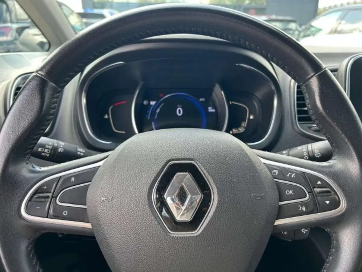Renault Scenic E-Tech Electric usata a Firenze (12)