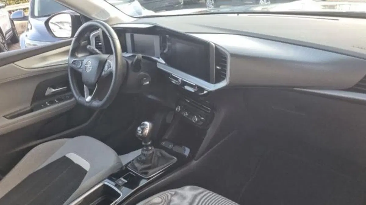 Opel Mokka usata a Savona (7)