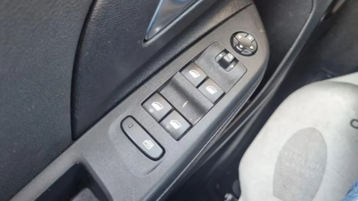 Opel Corsa usata a Savona (10)