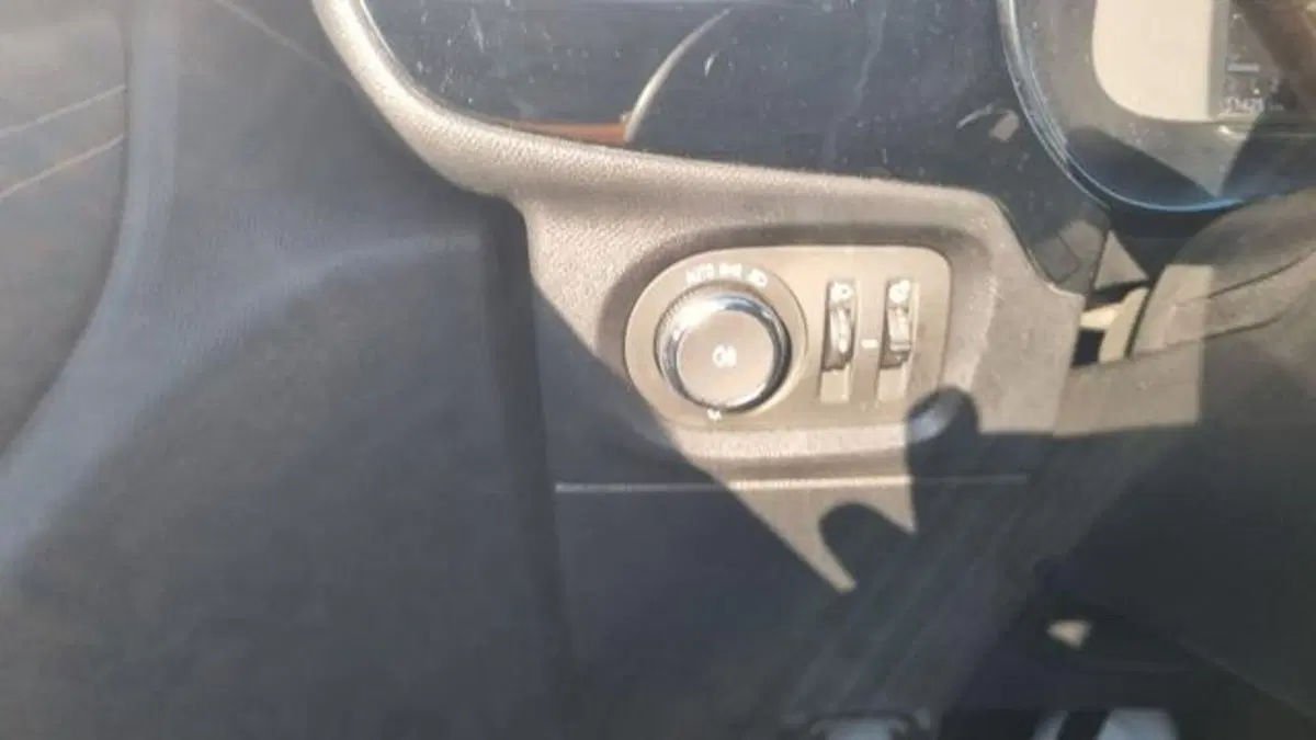 Opel Corsa usata a Savona (11)