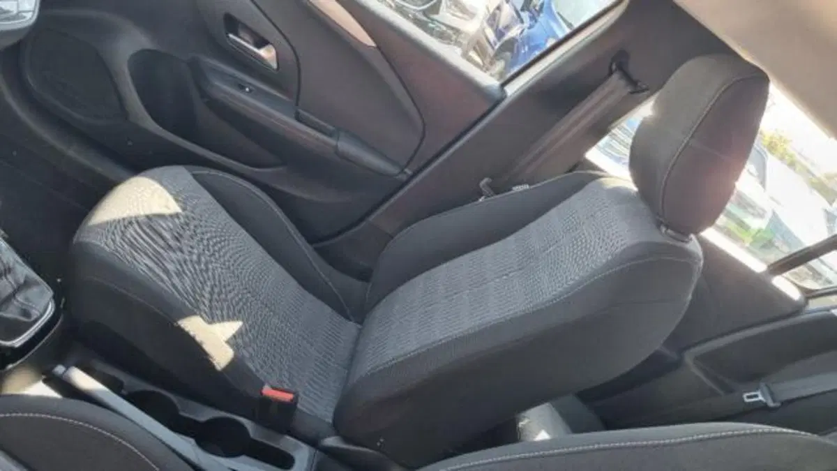 Opel Corsa usata a Savona (13)