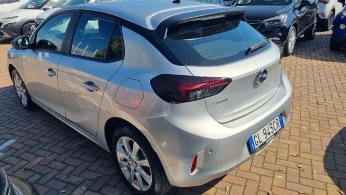 Opel Corsa usata a Savona (8)