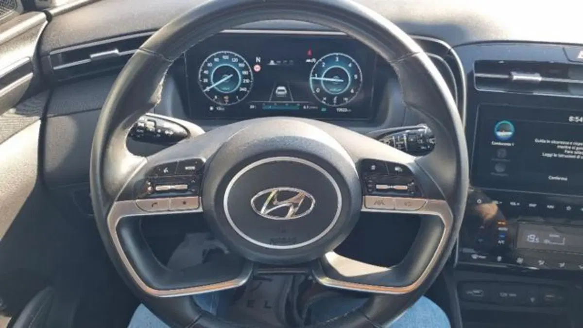 Hyundai Tucson usata a Savona (6)