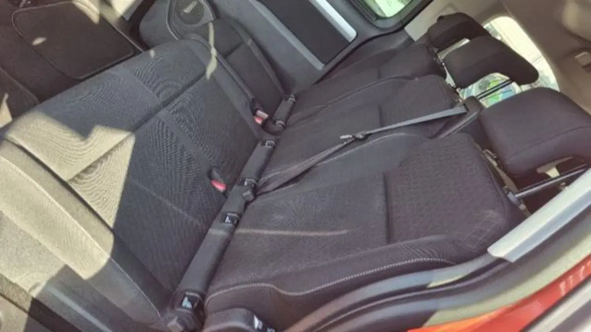 Opel Zafira Life usata a Savona (14)