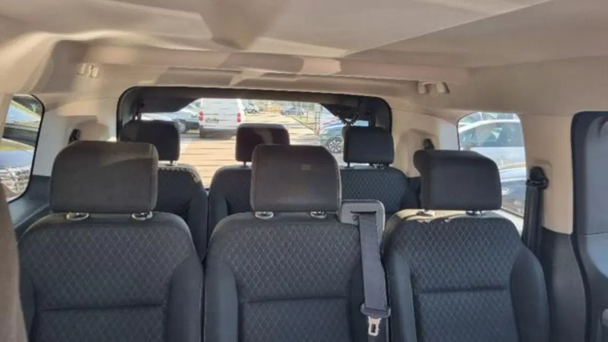 Opel Zafira Life usata a Savona (19)