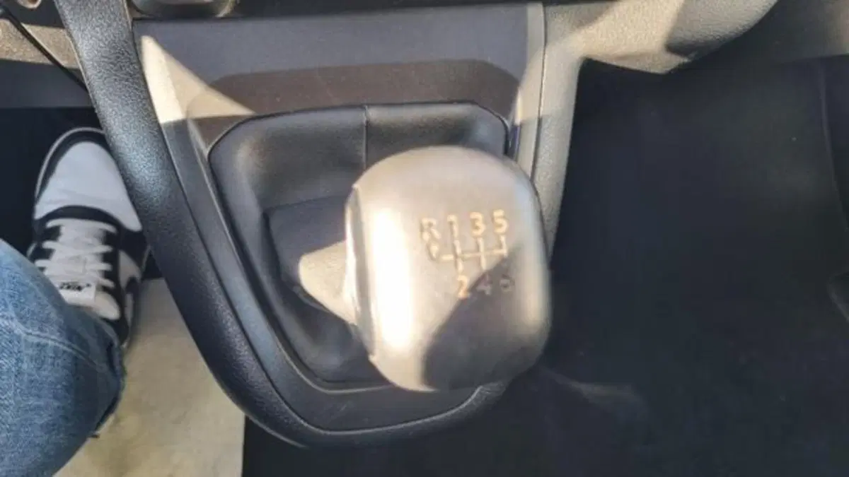 Opel Zafira Life usata a Savona (8)