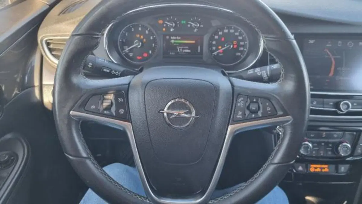 Opel Mokka usata a Savona (10)