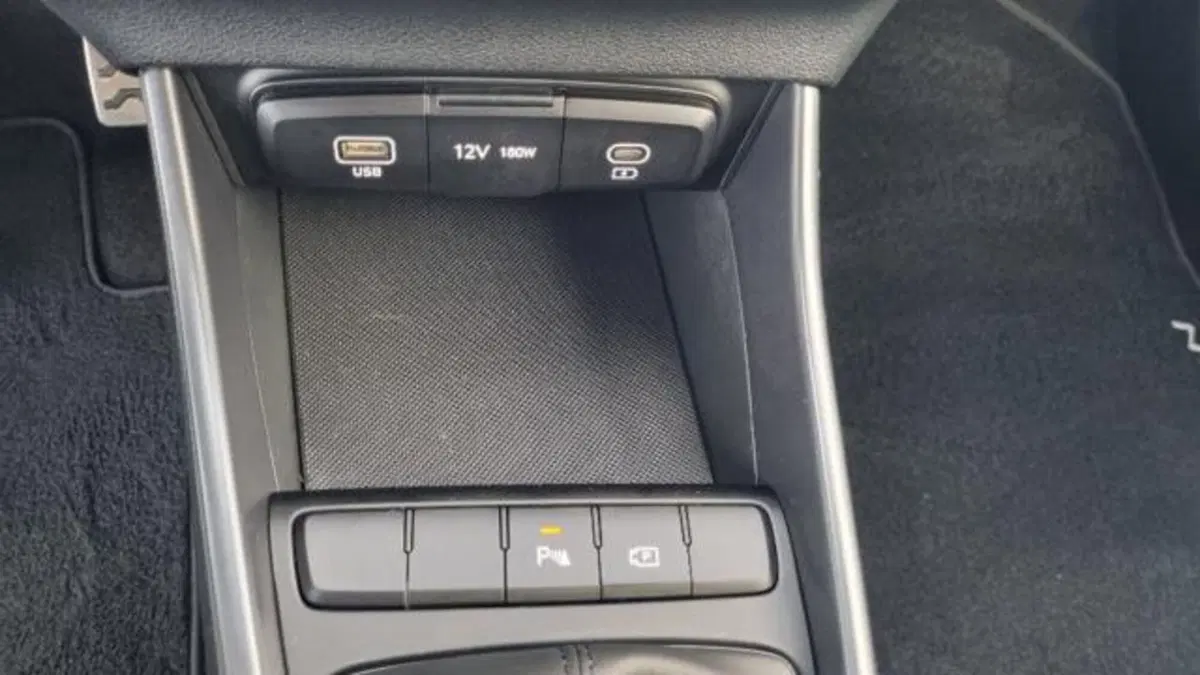 Hyundai Bayon usata a Savona (19)