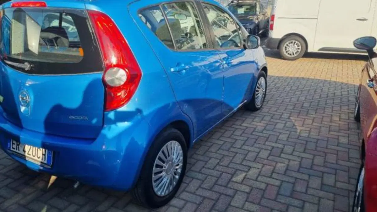 Opel Agila usata a Savona (14)