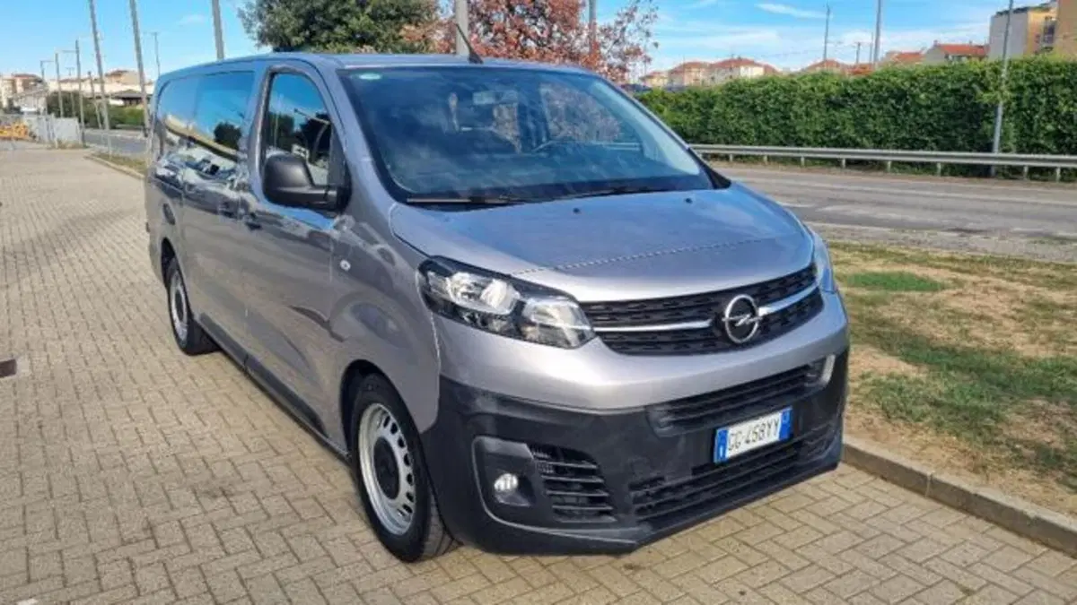 Opel Vivaro Furgone usata a Savona (2)