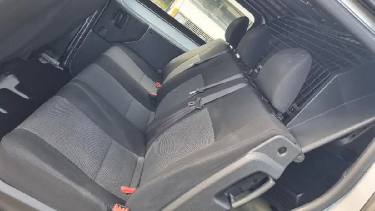 Opel Vivaro Furgone usata a Savona (9)