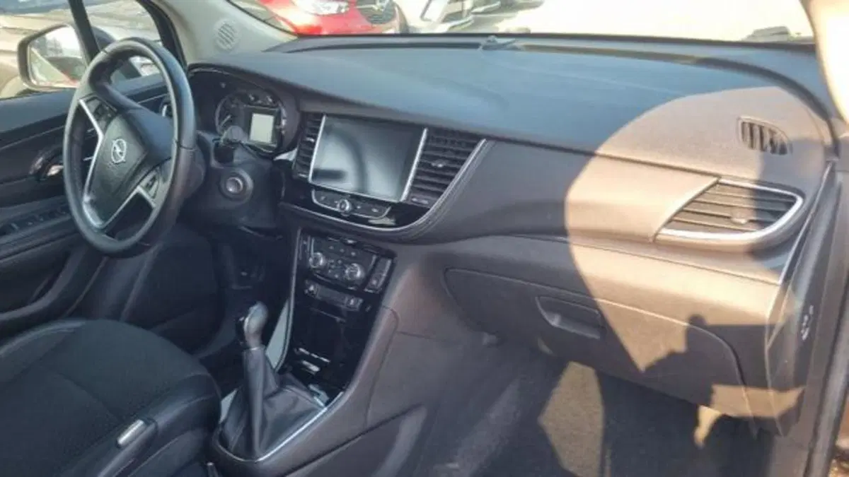 Opel Mokka usata a Savona (8)