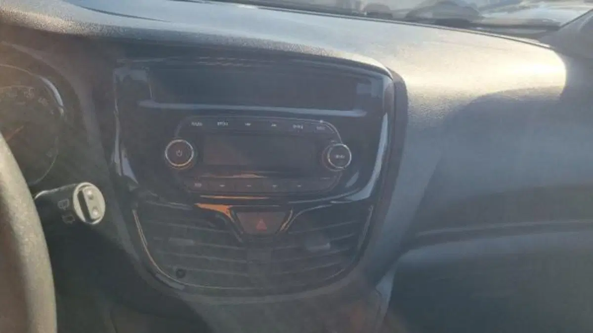 Opel Karl usata a Savona (16)