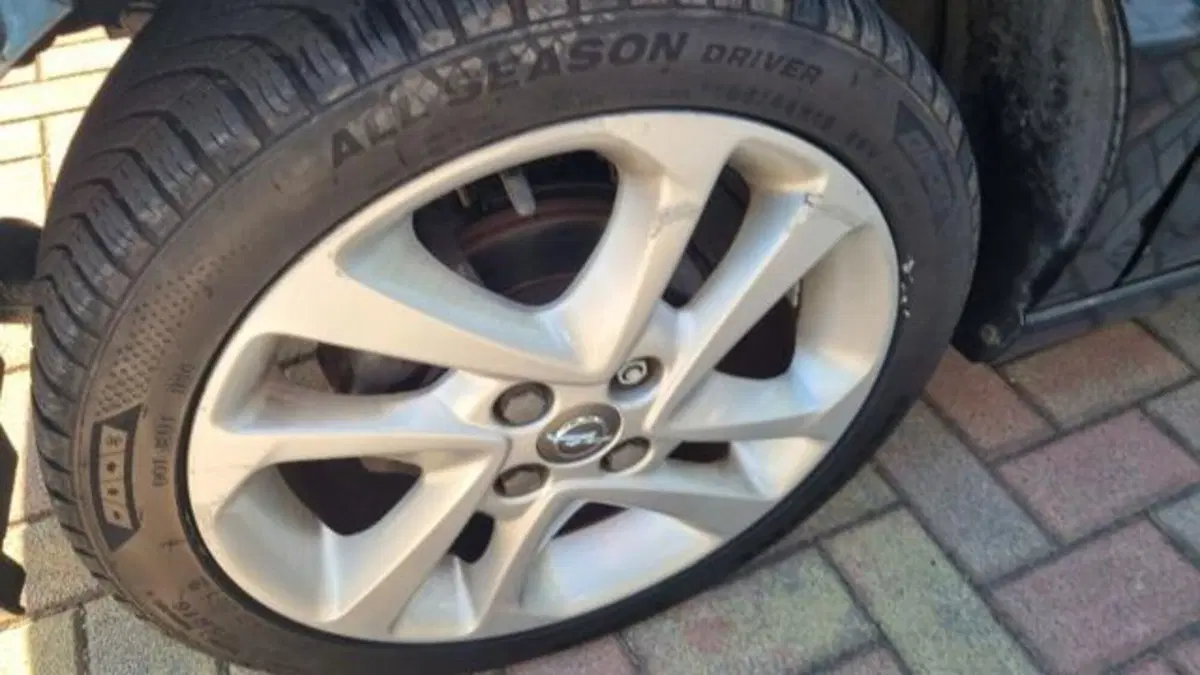 Opel Karl usata a Savona (5)