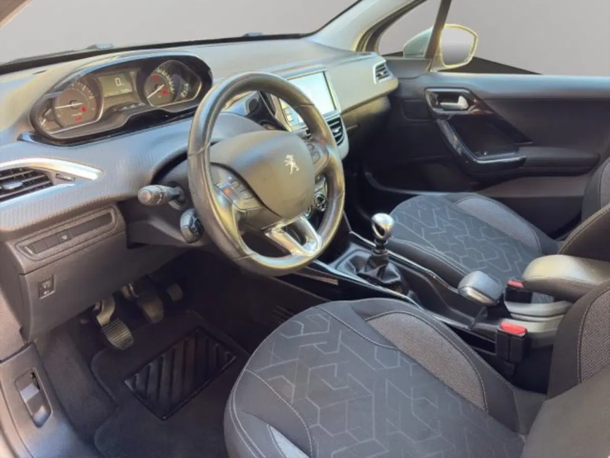 Peugeot 2008 usata a Perugia (10)